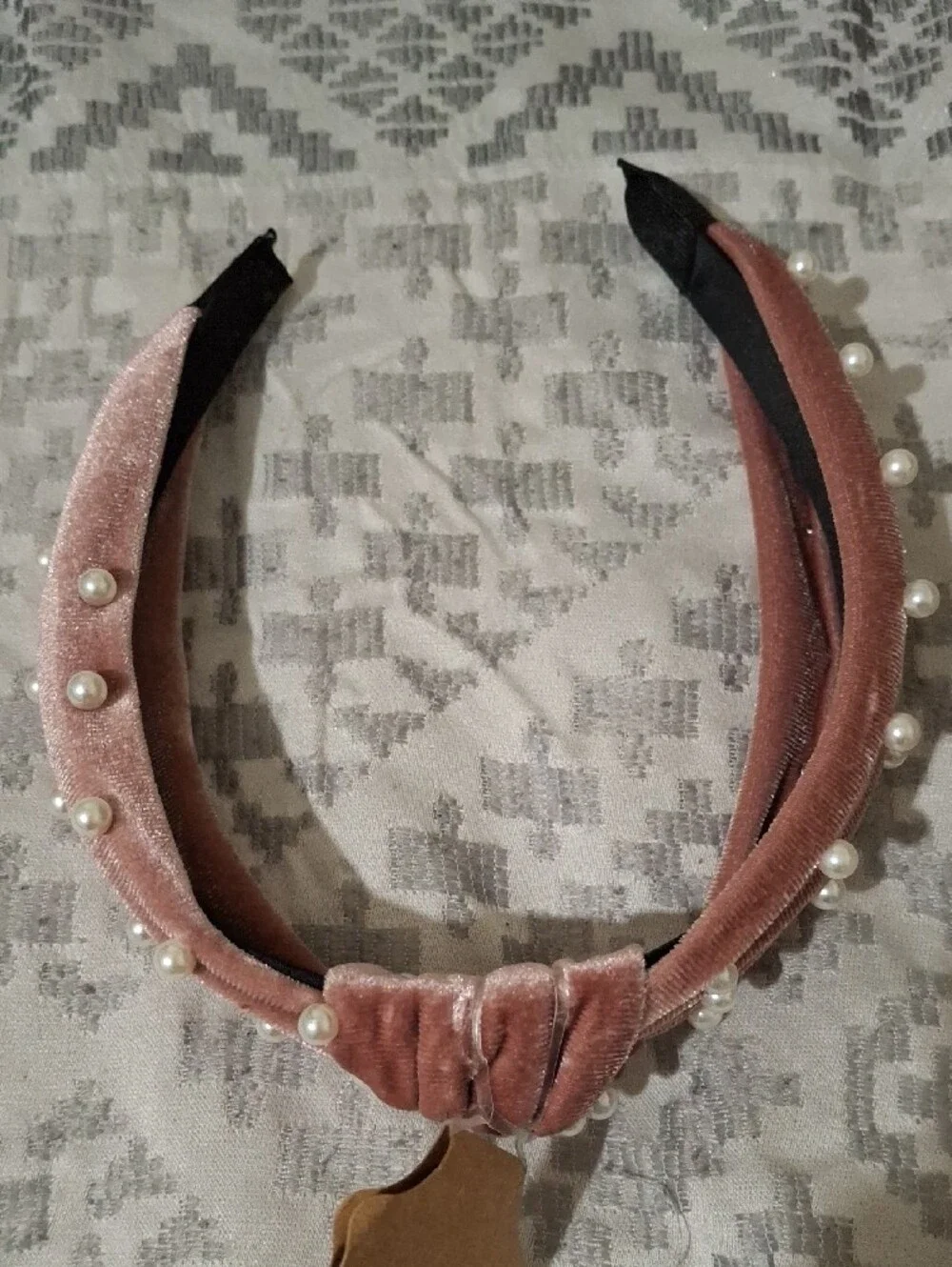 Pearl-Accent Dusty Pink Velvet Knot Headband